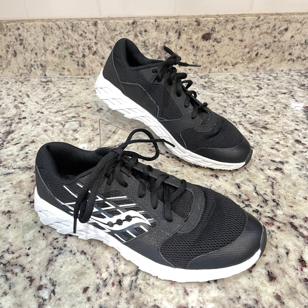 Saucony Kids Running Shoes Black White Size US 6M UK 5 EU 38 Boys
